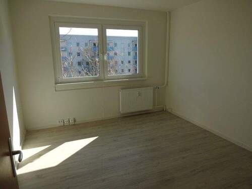 Schlafzimmer - 3 Zimmer Etagenwohnung in Brandenburg an der Havel