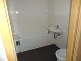 Badezimmer - Etagenwohnung mit 69,10 m&sup2; in Brandenburg an der Havel zur Miete