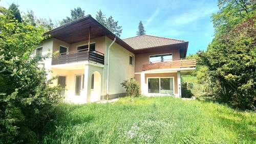Garten Eingangsbereich Souterrainwohnung - Einfamilienhaus mit Souterrainwohnung in einzigartiger Lage