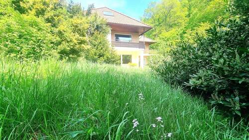 Haus - Ansicht Südwest - Mehrfamilienhaus, Wohnhaus mit 202,20 m&sup2; in Scheinfeld zum Kaufen