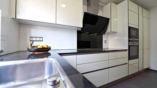 Neuwertig & Modern - EBK! - Ihr neues Zuhause zum fairen Preis - hier stimmt das Preis-Leistungs-Verhältnis!