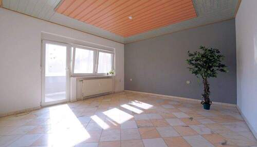 Geraeumiges Schlafzimmer! - 