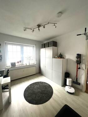 Ankleideraum im Erdgeschoss - 