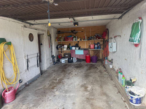 Garage - 