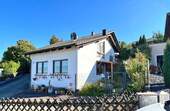 Ansicht - Wunderschöne DHH mit Fernblick - 325.000,00 EUR Kaufpreis, ca.  123,60 m² Wohnfläche