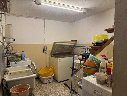 HWK - 