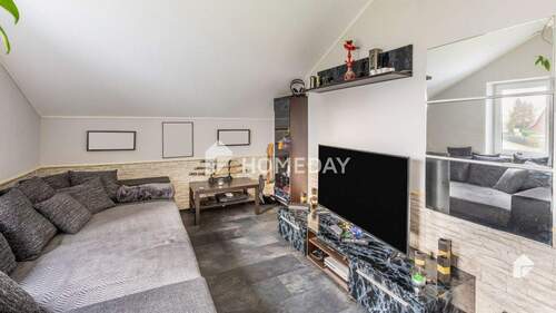 1. OG Wohnzimmer 2 - 