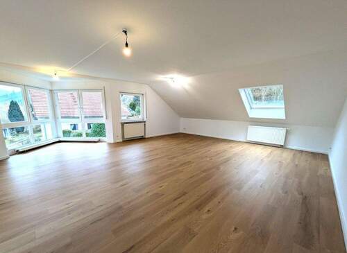 Wohnraum - Etagenwohnung mit 79,00 m&sup2; in Ohlsbach zur Miete