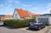 Außenansicht Haus - Charmante Doppelhaushälfte mit Garage und Garten in Tuttlingen- Nendingen!