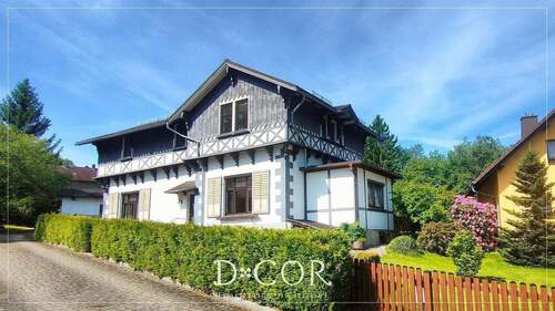 ruhige, grüne Lage - Mehrfamilienhaus, Wohnhaus mit 170,00 m&sup2; in Oybin zum Kaufen