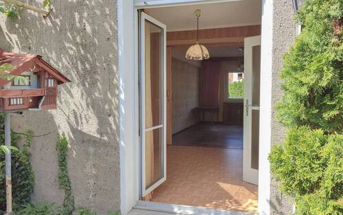 Eingangsbereich Terrasse - Wohnen in der Fritz-Heckert-Siedlung