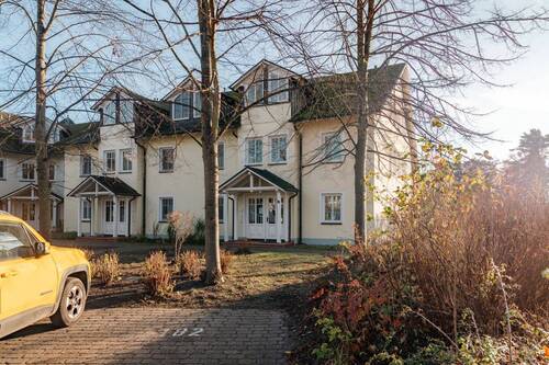 Die charmante Außenansicht - 2 Zimmer Etagenwohnung zum Kaufen in Binz