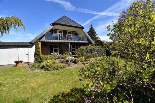 Bild 3 - 6 Zimmer Einfamilienhaus in Schleswig