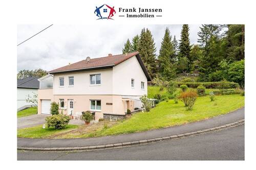 18380 Ansicht Portale - 5 Zimmer Mehrfamilienhaus, Wohnhaus zum Kaufen in Rockeskyll