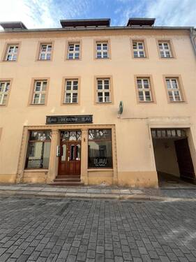 Straßenansicht - 