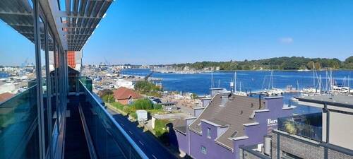 Aussicht - Lichtdurchflutete Büroräume mit Panoramablick auf die Warnow