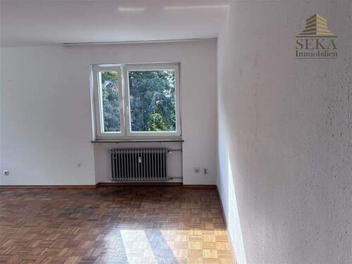 Wohnbereich - 4 Zimmer Etagenwohnung in Deggendorf