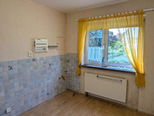 Küche unten - Mehrfamilienhaus, Wohnhaus mit 115,70 m² in Lutherstadt Wittenberg zum Kaufen