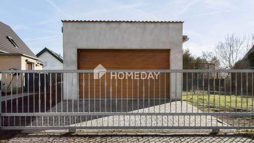 Garage - Einfamilienhaus mit 145,00 m² in Zörbig zum Kaufen