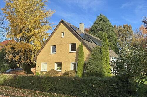 Straßenansicht - In bester Lage: Einfamilienhaus mitten in Visbek