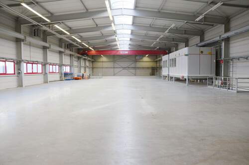 Halle mit Kran - OG - 