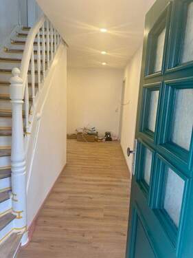 Eingang EG - 8 Zimmer Einfamilienhaus in Landensberg