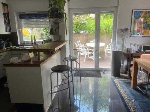 Blick von Kueche auf Aussenber - 