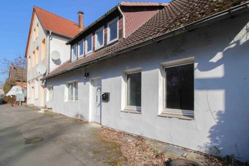Außenansicht(1) - Charmante Erdgeschosswohnung in zentraler Lage von Barsinghausen - ideal für Anleger und Eigennutzer