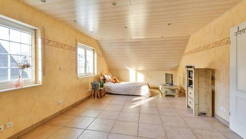 Großes Studio / Kinderzimmer - 