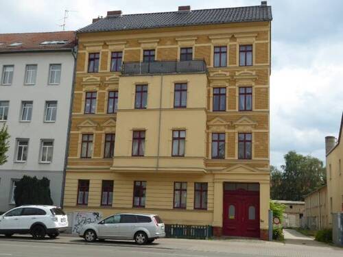 Objektanischt - Attraktive 3-Zimmer-Wohnung mit Stellplatz