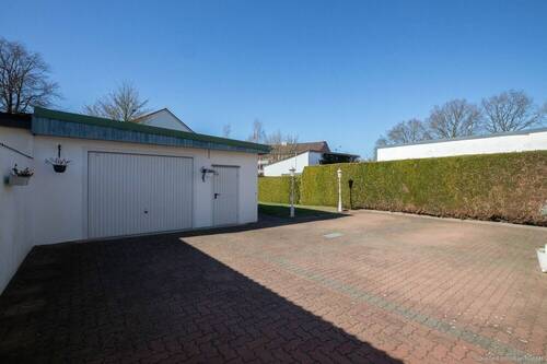 Garage - 