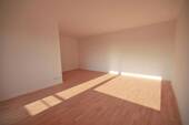 Bild 2 - 3 Zimmer Etagenwohnung zum Kaufen in Bruchköbel
