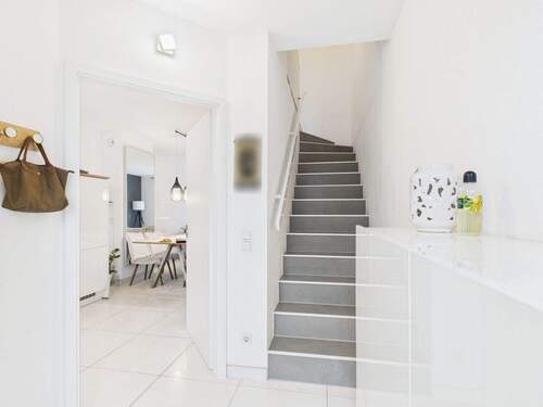 Flur/Treppenhaus - 
