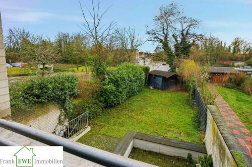 Gartenblick Balkon Haus kaufen in Hellerhof Frank Ewe Immobilienmakler Hellerhof - 