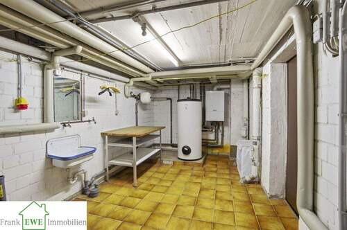 Heizungskeller Haus kaufen Hellerhof Frank Ewe Immobilienmakler Hellerhof - 