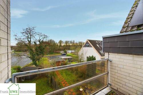 Balkon Ausblick Einliegerwohnung Düsseldorf Hellerhof Frank Ewe - 