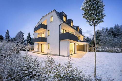 Außenansicht - Elegante 3-Zimmer-Wohnung. Am Forstenrieder Park.