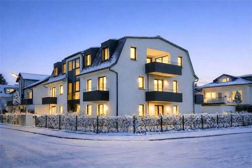 Winterstimmung zur Blue Hour - 3 Zimmer Etagenwohnung zum Kaufen in München