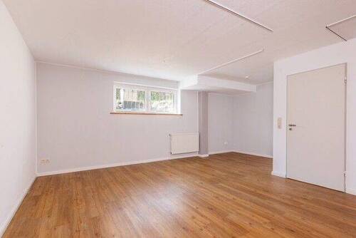 24360 LooseImmo Kellerraum - 
