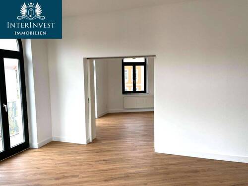 Blick ins Wohnzimmer - 