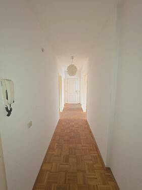 20260410_131841.jpg - Etagenwohnung mit 76,90 m&sup2; in Saarbrücken zum Kaufen