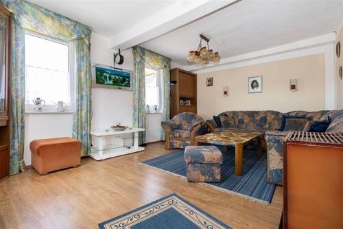 großes Zimmer Obergeschoss - 