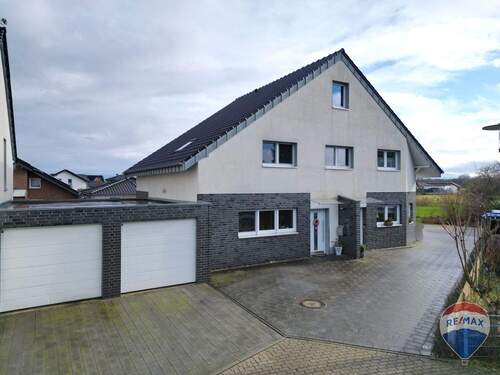 Außenansicht - 4 Zimmer Etagenwohnung in Hückelhoven