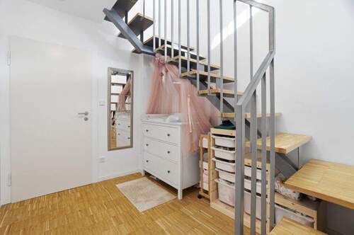 Diele, 2-Zimmer-Maisonettewohnung mit Garten und G - 
