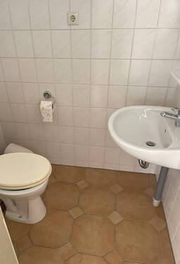 Gäste-WC, EG - 