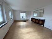 Essen/ Wohnen - 2 Zimmer Etagenwohnung zum Kaufen in Saarbrücken