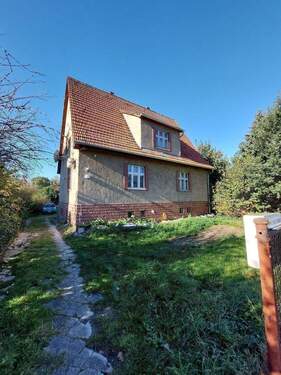 20251018_104452.jpg - 6 Zimmer Mehrfamilienhaus, Wohnhaus zum Kaufen in Schulzendorf