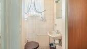 Gäste-WC - 5 Zimmer Einfamilienhaus in Norderstedt