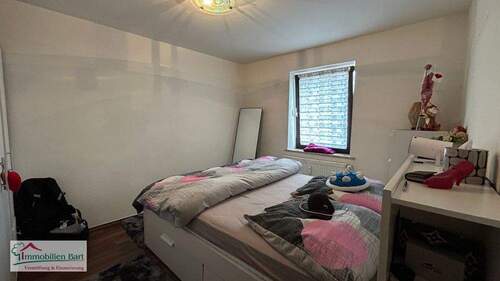 Schlafzimmer Whg 1 OG - 