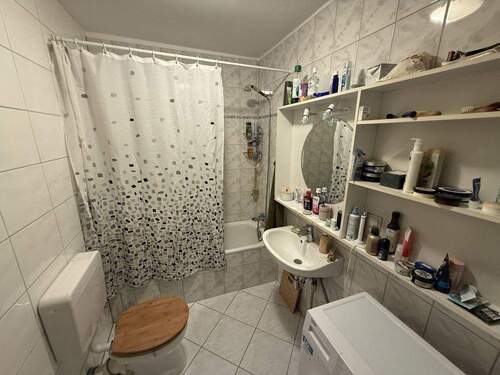 Badezimmer - Etagenwohnung mit 77,00 m&sup2; in Mannheim / Oststadt zum Kaufen